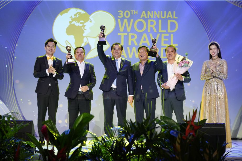 World Travel Awards 2023 1 Việt Nam đón nhận “cơn mưa” giải thưởng tại World Travel Awards 2023