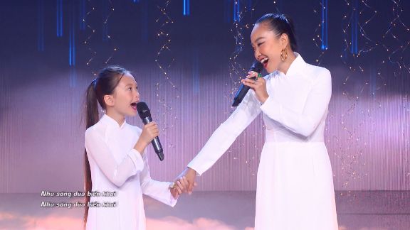 bé Sol Đoan Trang1 Con gái Đoan Trang tiết lộ muốn làm ca sĩ giống mẹ 