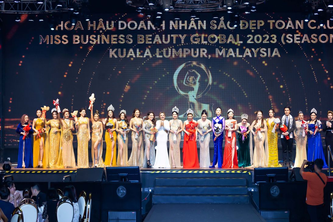 Tina Choon 2 Tina Choon đạt giải Á hậu 3 Hoa hậu Doanh Nhân Sắc Đẹp Toàn Cầu 2023