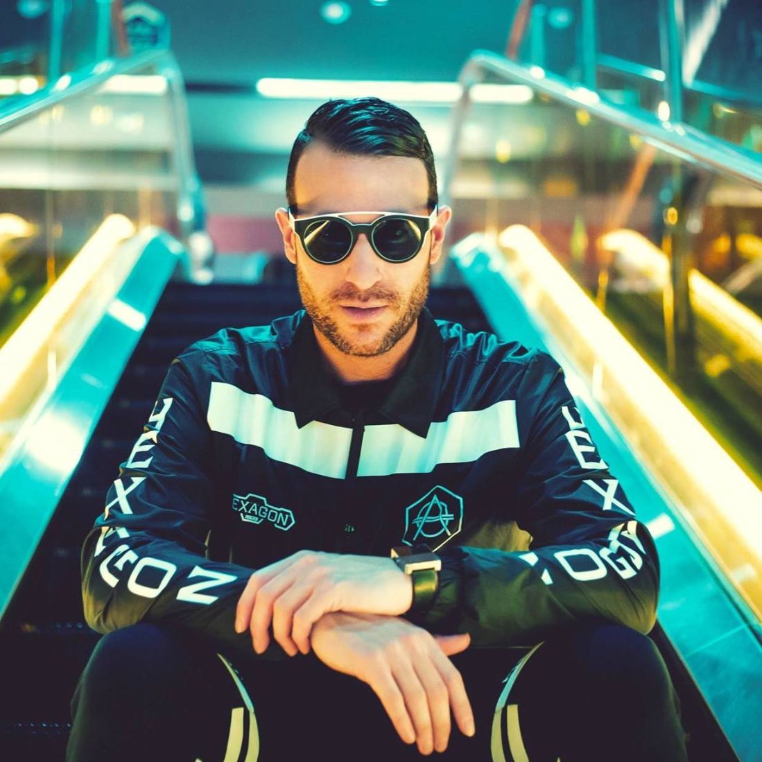 Don Diablo 5 DJ hàng đầu thế giới Don Diablo sẽ trình diễn tại HOZO Super Fest 24/12