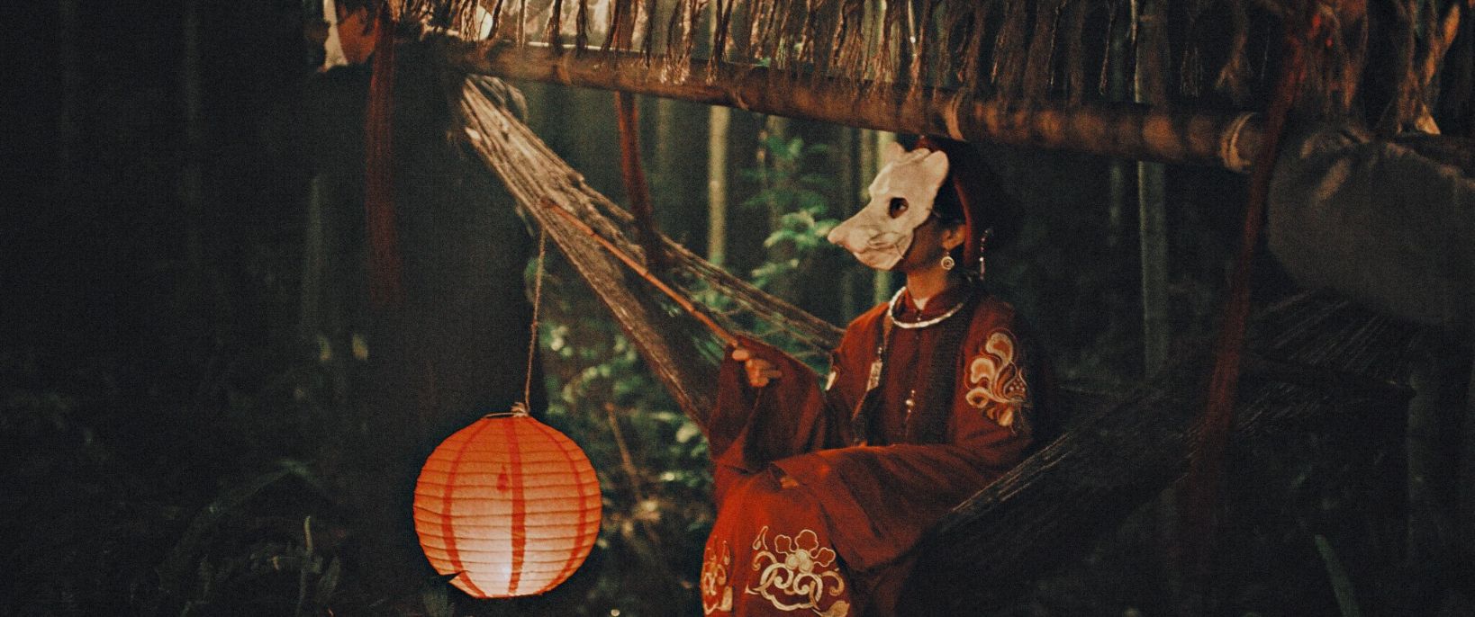 Kẻ Ăn Hồn 4 1 Phim điện ảnh Kẻ Ăn Hồn và vẻ đẹp bản địa của làng Địa Ngục