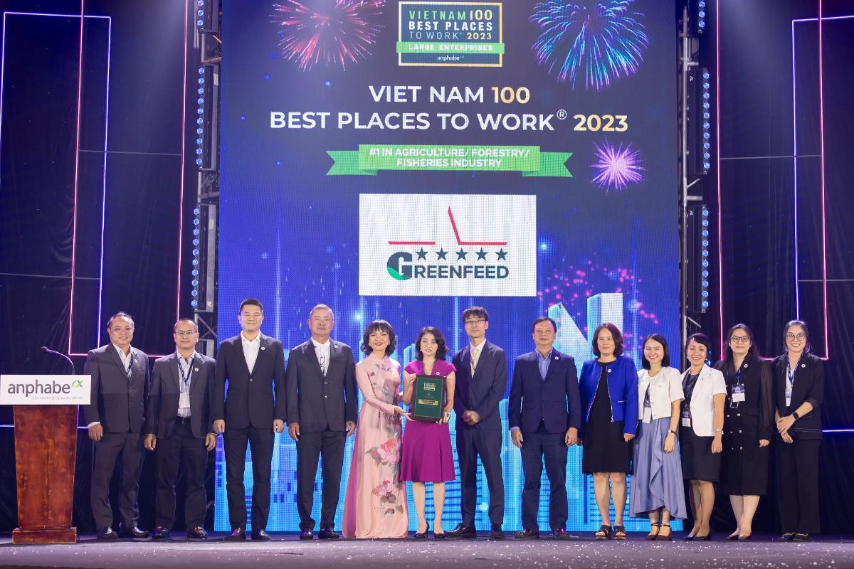 Tập đoàn GREENFEED.1 GREENFEED Việt Nam được vinh danh top 1 Nơi làm việc tốt nhất Việt Nam ngành nông nghiệp   lâm nghiệp   thủy sản