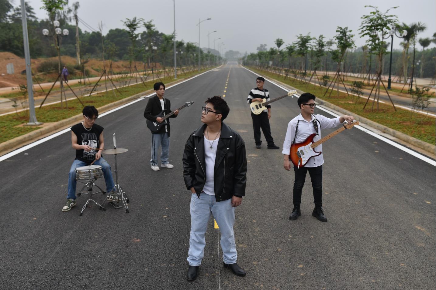 502 Ocean 3 Điểm mặt những band nhạc mới nổi bật “mỗi người một vẻ” của giới Indie Việt