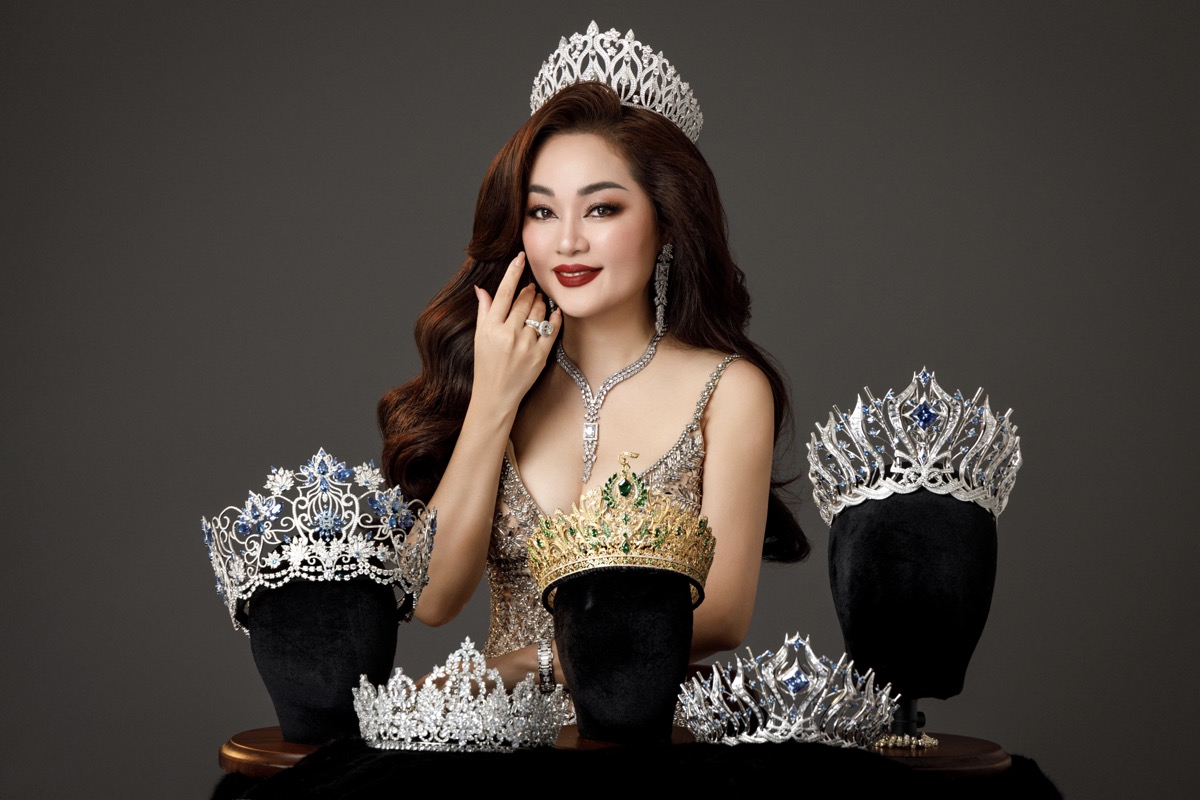 Hoa hậu Hoàng Thanh Nga 3 Hoa hậu Hoàng Thanh Nga với những tuyệt tác vương miện dành cho nhan sắc Việt