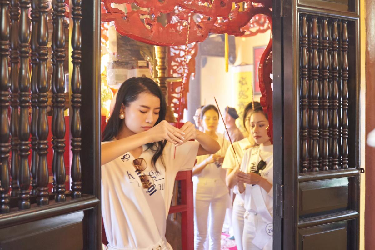Miss Cosmo Việt Nam 1 Hoàng Nhung ấn tượng trong các hoạt động cộng đồng tại Miss Cosmo Việt Nam 2023