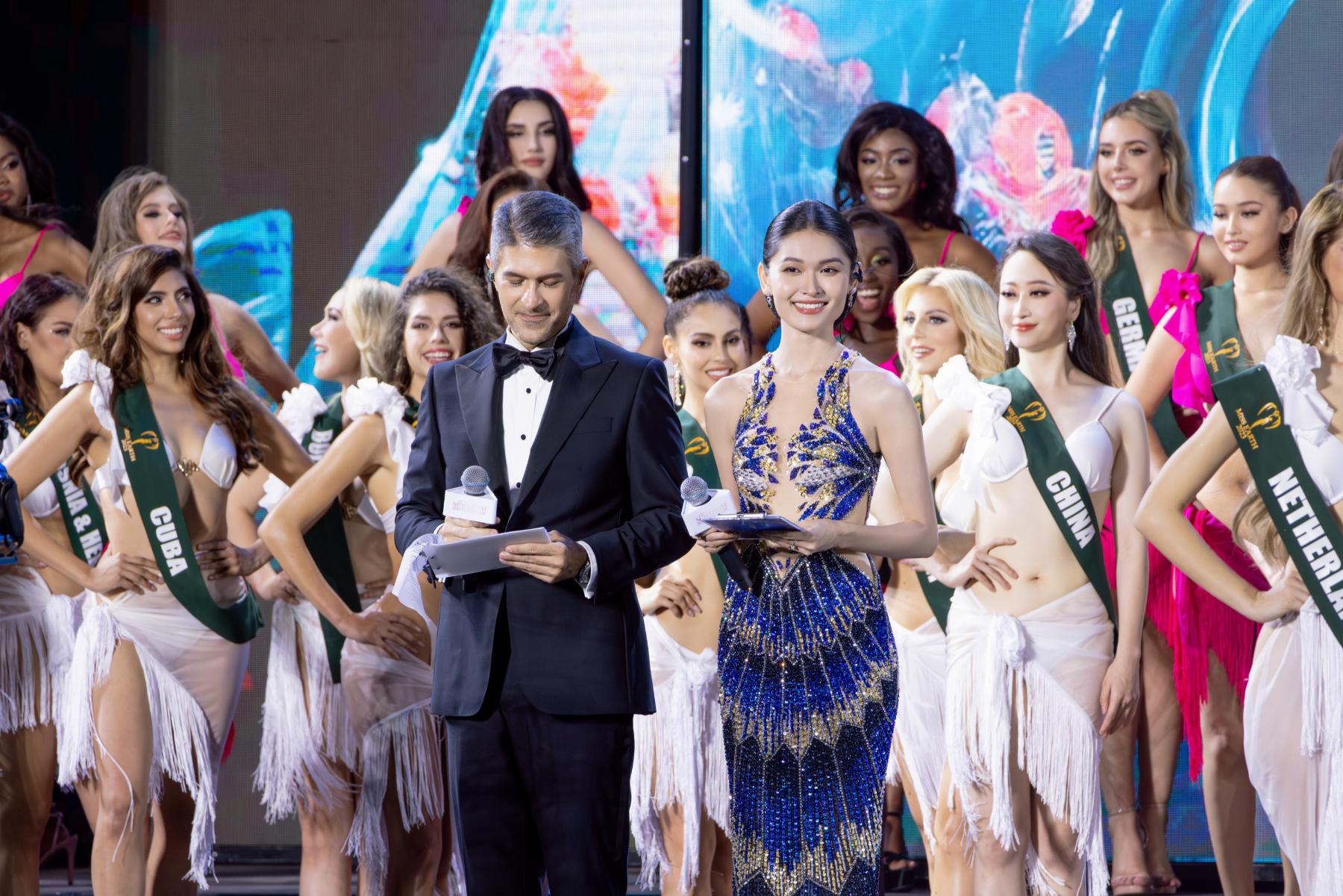 Á hậu Thùy Dung 5 Á hậu Thùy Dung   Nữ MC song ngữ tinh tế và chuyên nghiệp tại chung kết Miss Earth 2023