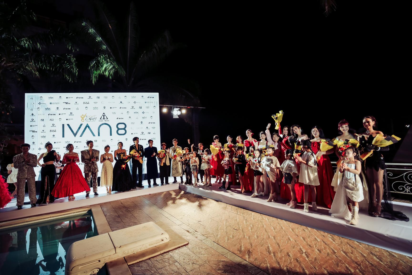 Ivan Trần tổ chức show thời trang IVAN8 thuộc dự án nghệ thuật cộng đồng 3 Ivan Trần tổ chức show thời trang IVAN8 trên phà Cần Thơ