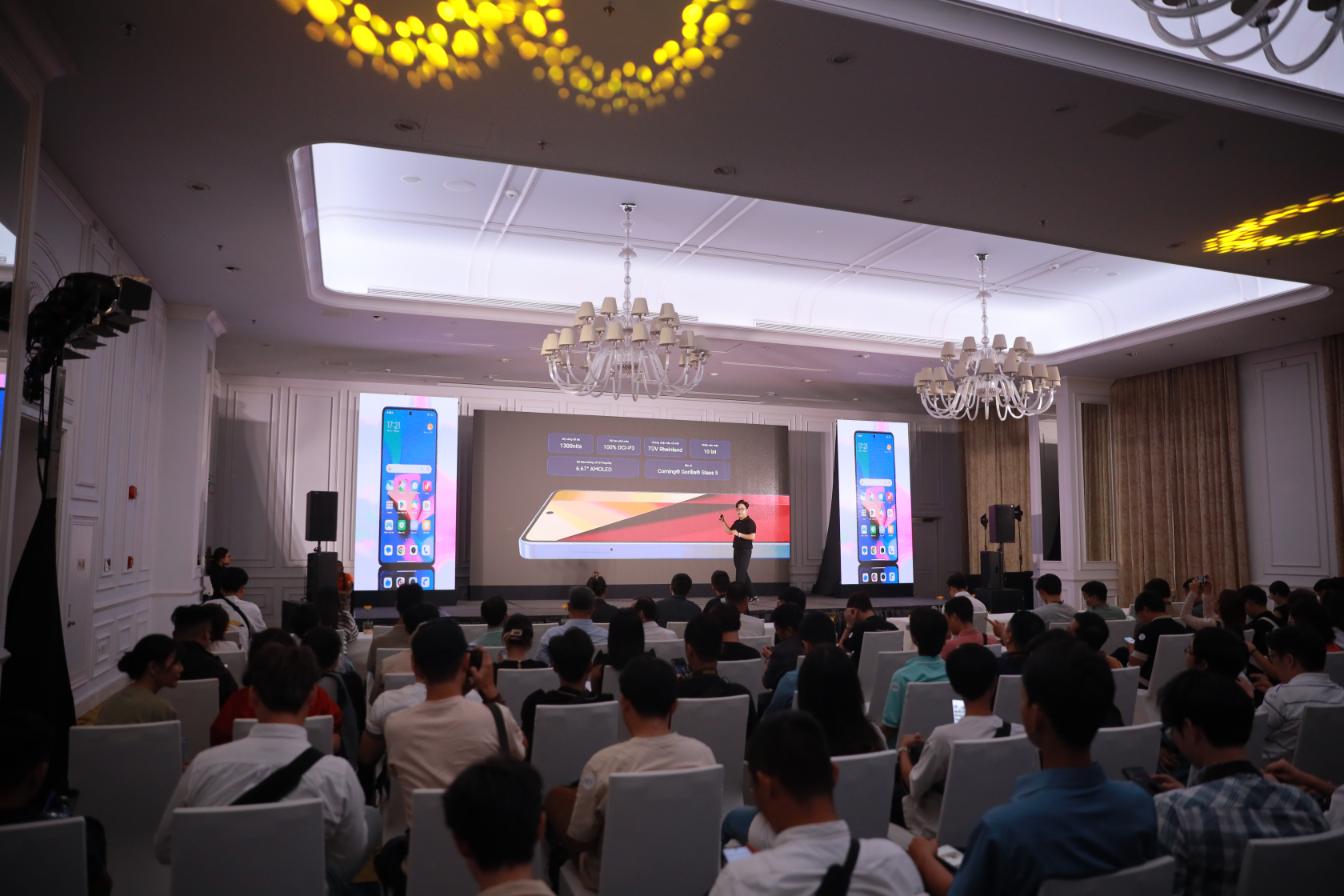 Redmi Note 13 Pro 2 Redmi Note 13 Pro ra mắt: Camera 200MP, pin 5000mAh, giá chỉ từ 7 triệu đồng