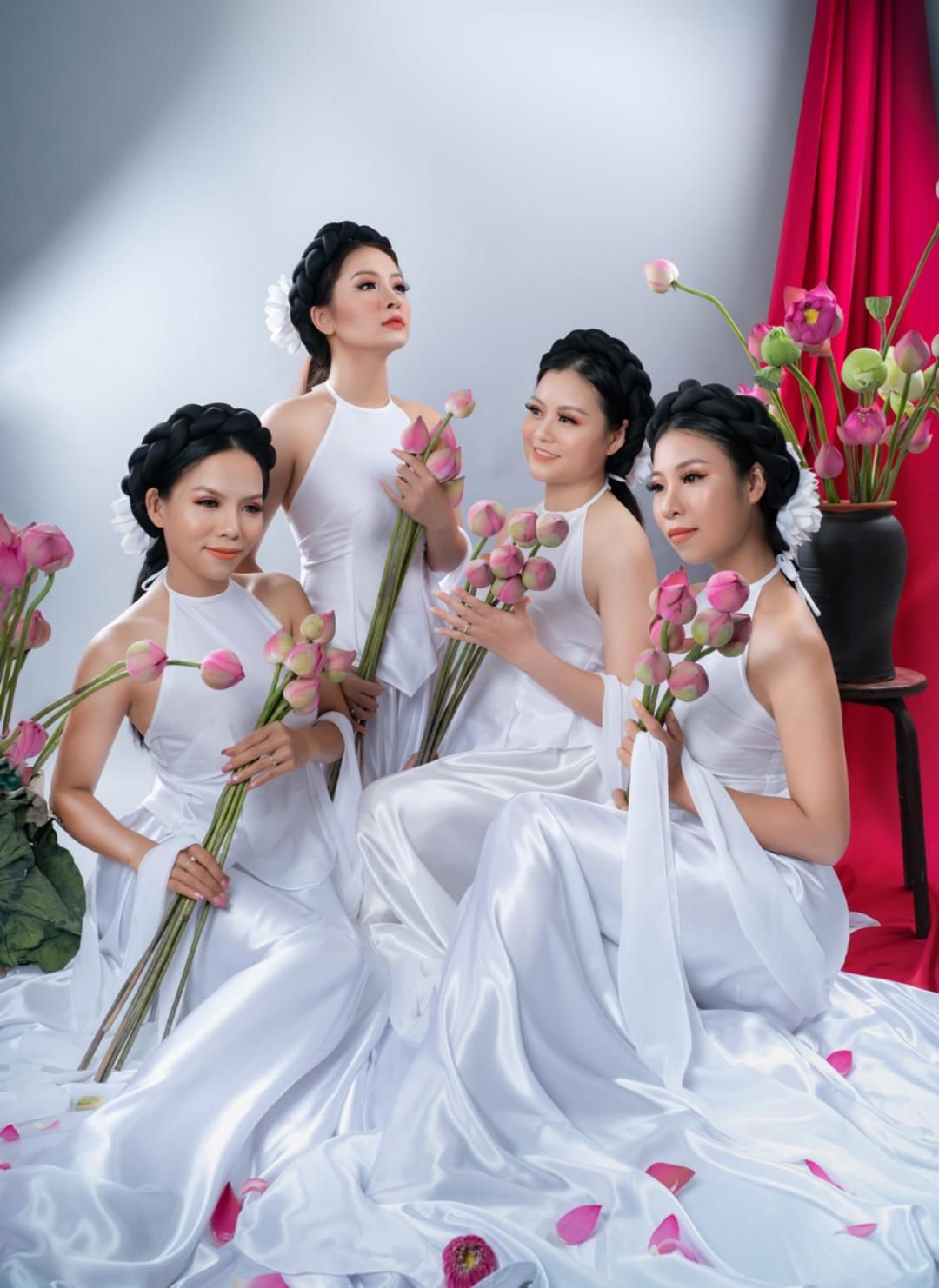 r nhóm sen việt1 Nhóm Sen Việt ra mắt ca khúc mới “Miền quê dấu yêu”