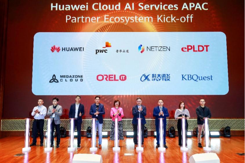Huawei TCBC Huawei Cloud 4 Huawei Cloud công bố chiến lược hệ sinh thái năm 2024