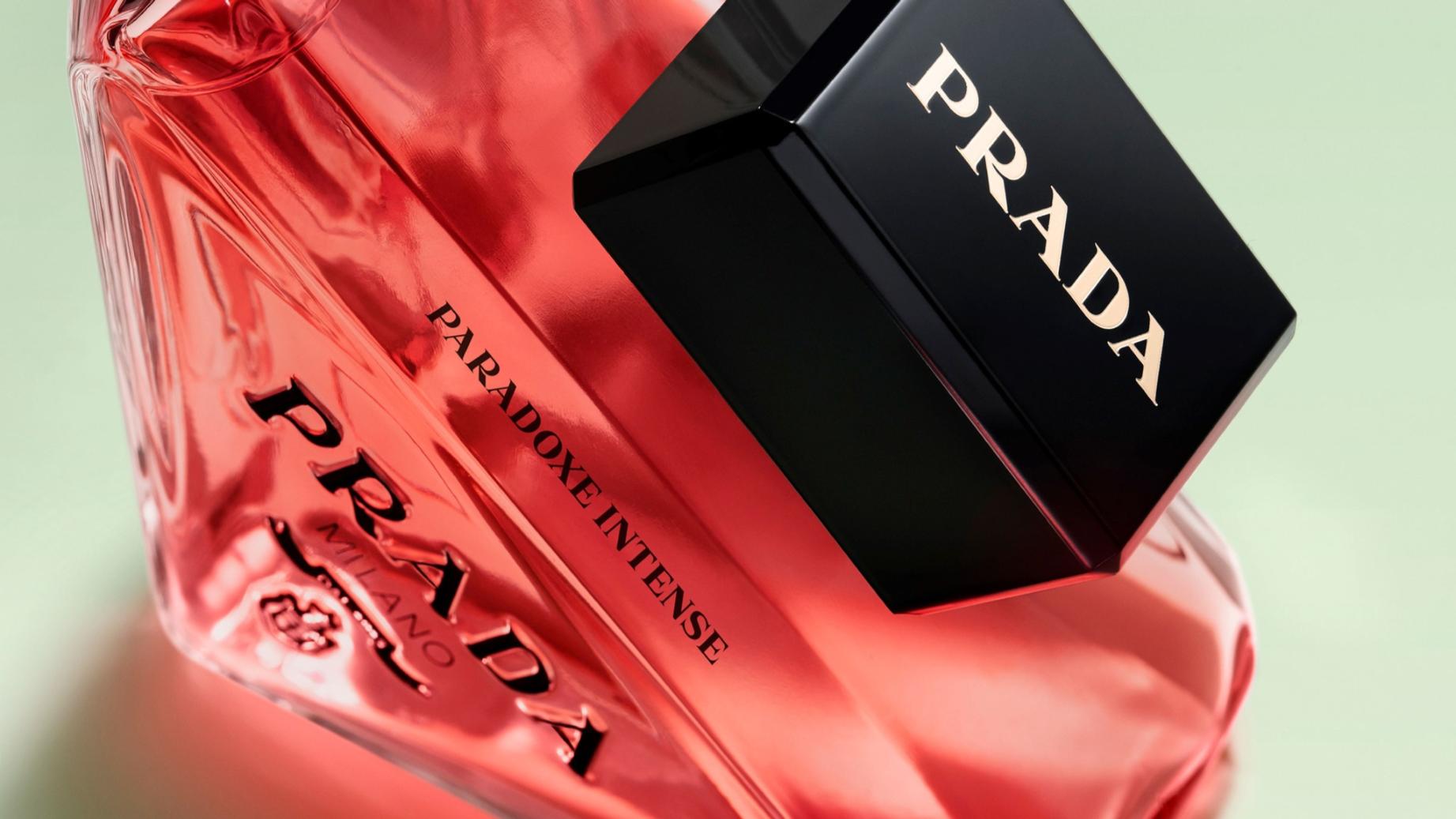 Prada Paradoxe Intense 2 Prada Paradoxe Intense   Khía cạnh mới của hương thơm biểu tượng