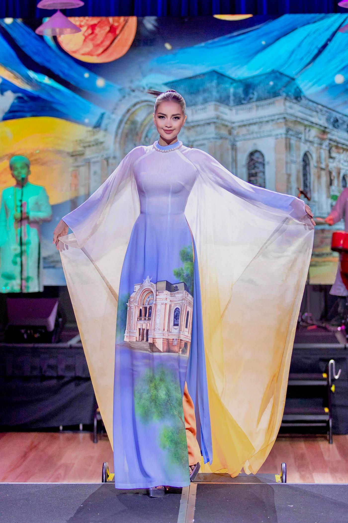 Ngọc Châu Nhà thiết kế Trung Đinh quảng bá áo dài Việt tại Úc