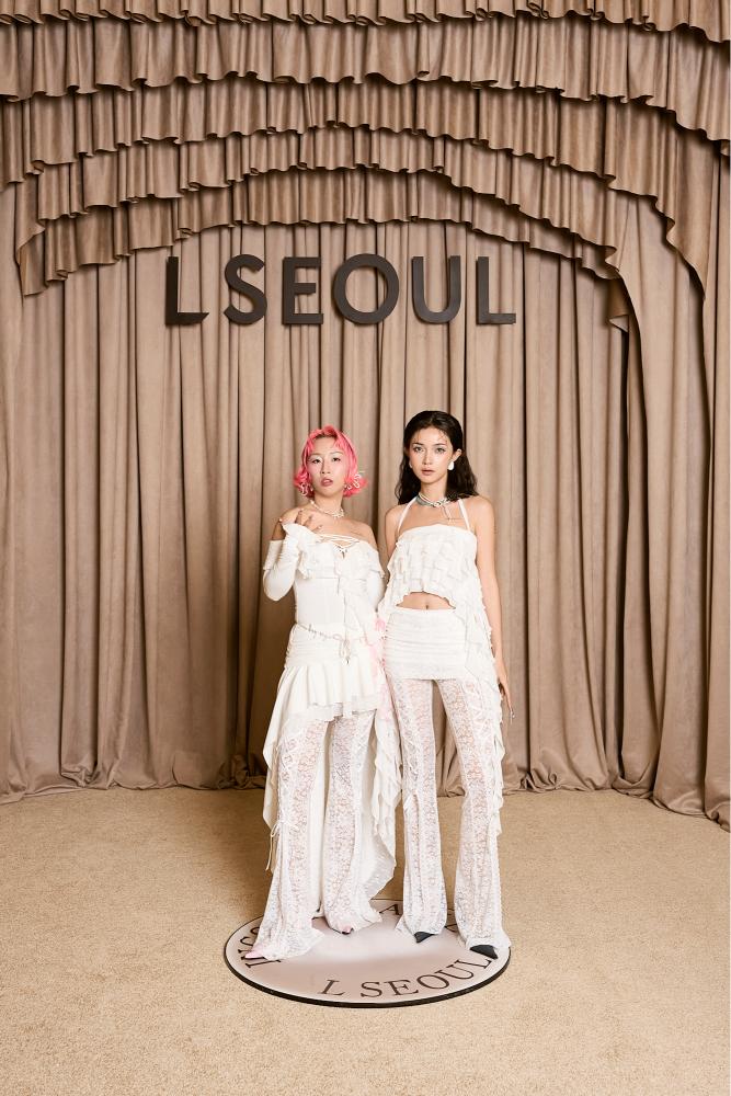 Trang Hý Dàn sao đình đám quốc tế đổ bộ thảm đỏ show thời trang L SEOUL