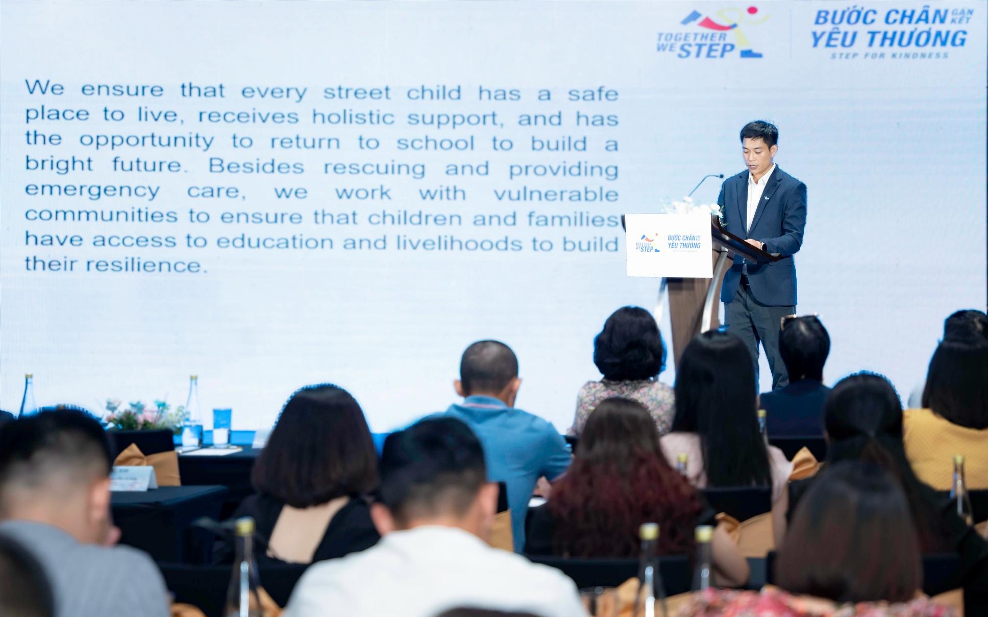 Step For Kindness in Hanoi 04 .jpg CapitaLand Development khởi động chiến dịch “Bước chân gắn kết yêu thương” tại Hà Nội