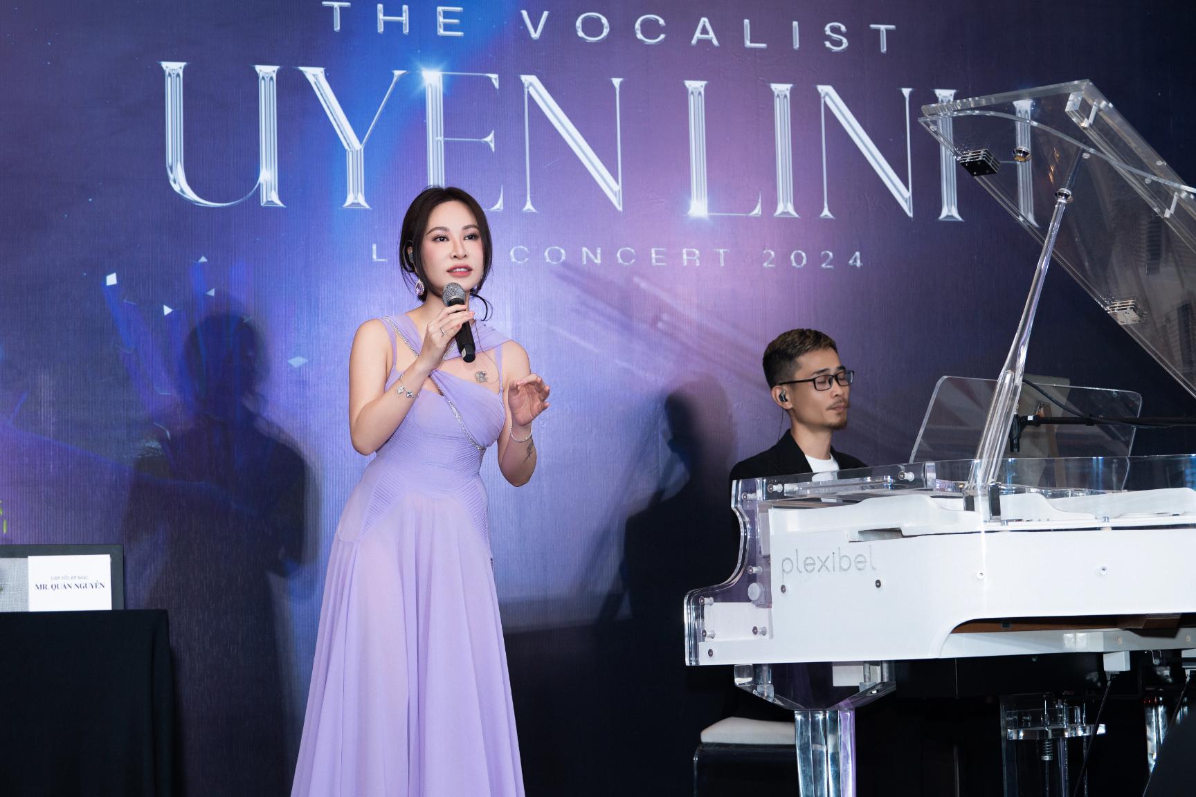 uyên linh 2 Uyên Linh mời Hà Anh Tuấn tham gia Live Concert đánh dấu 15 năm ca hát