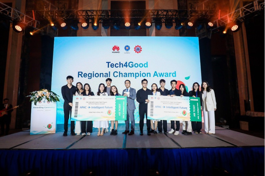 Đội Việt Nam và đội Campuchia cùng xuất sắc dành giải Nhất tại cuộc thi Tech4Good vượt qua 23 đội đến từ 23 quốc gia để tiến vào vòng Chung kết toàn cầu Sinh viên Việt Nam giành giải Nhất cuộc thi Tech4Good khu vực Châu Á   Thái Bình Dương do Huawei tổ chức 