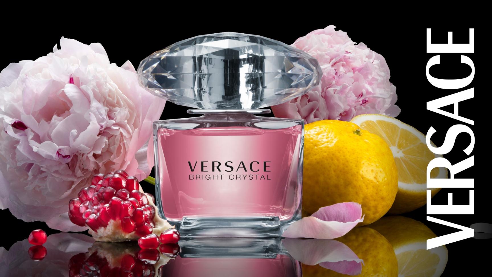 versace 1 Nên chọn Versace Bright Crystal hay Versace Bright Crystal Absolu?