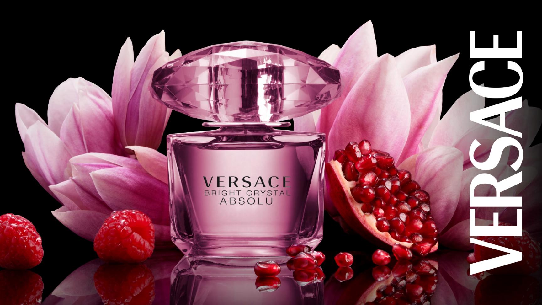 versace 2 Nên chọn Versace Bright Crystal hay Versace Bright Crystal Absolu?