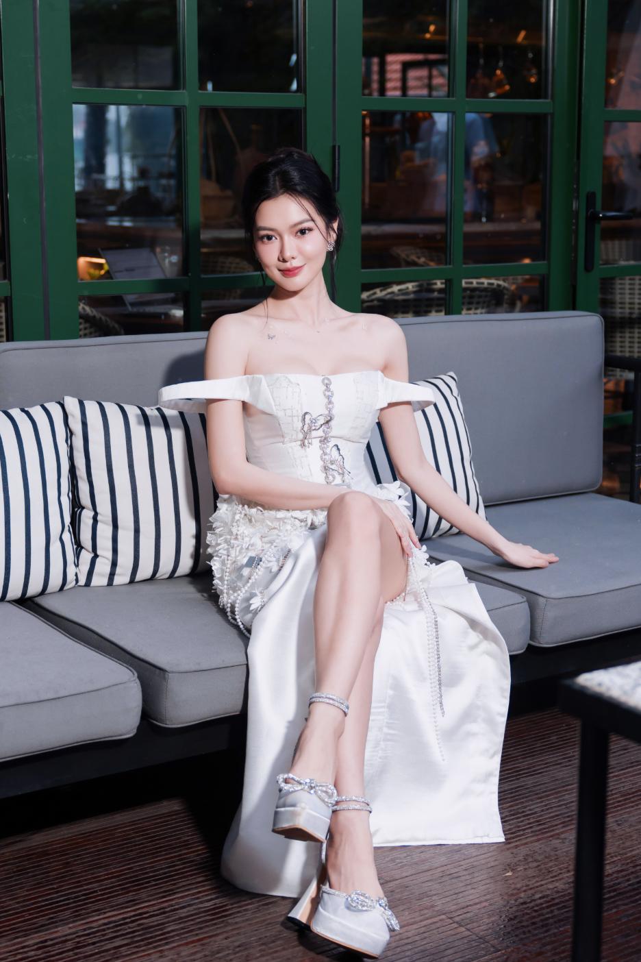 yên đan 2 Yên Đan giành giải thưởng Beauty Influencer Of The Year