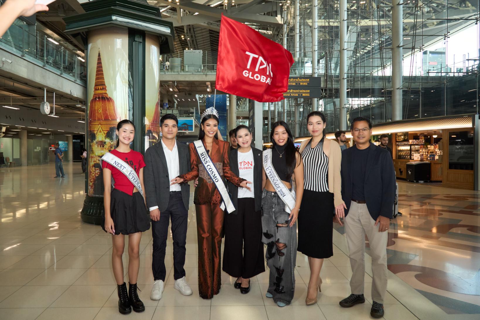 Á hậu Miss Cosmo 2024 1 Á hậu Miss Cosmo 2024 Mook Karnruethai Tassabut bắt đầu chuyến homecoming trở về Thái Lan