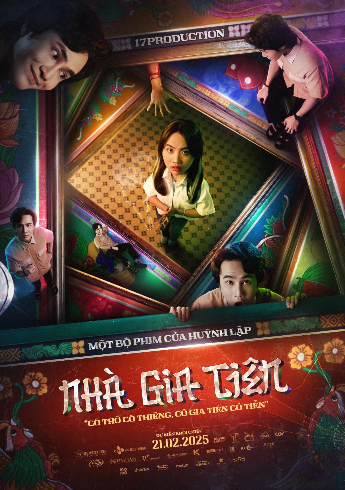 Nha Gia Tien Teaser Poster 1 Huỳnh Lập gây ấn tượng mạnh bởi poster vô cực làm từ tranh kiếng Gia Tiên