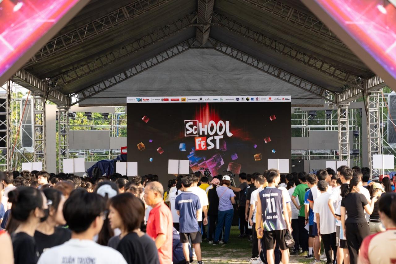 sân khấu phụ SF BigDaddy, Emily, Quang Hùng MasterD, Neko Lê, JSOL, WEAN... xác nhận trình diễn tại School Fest 6