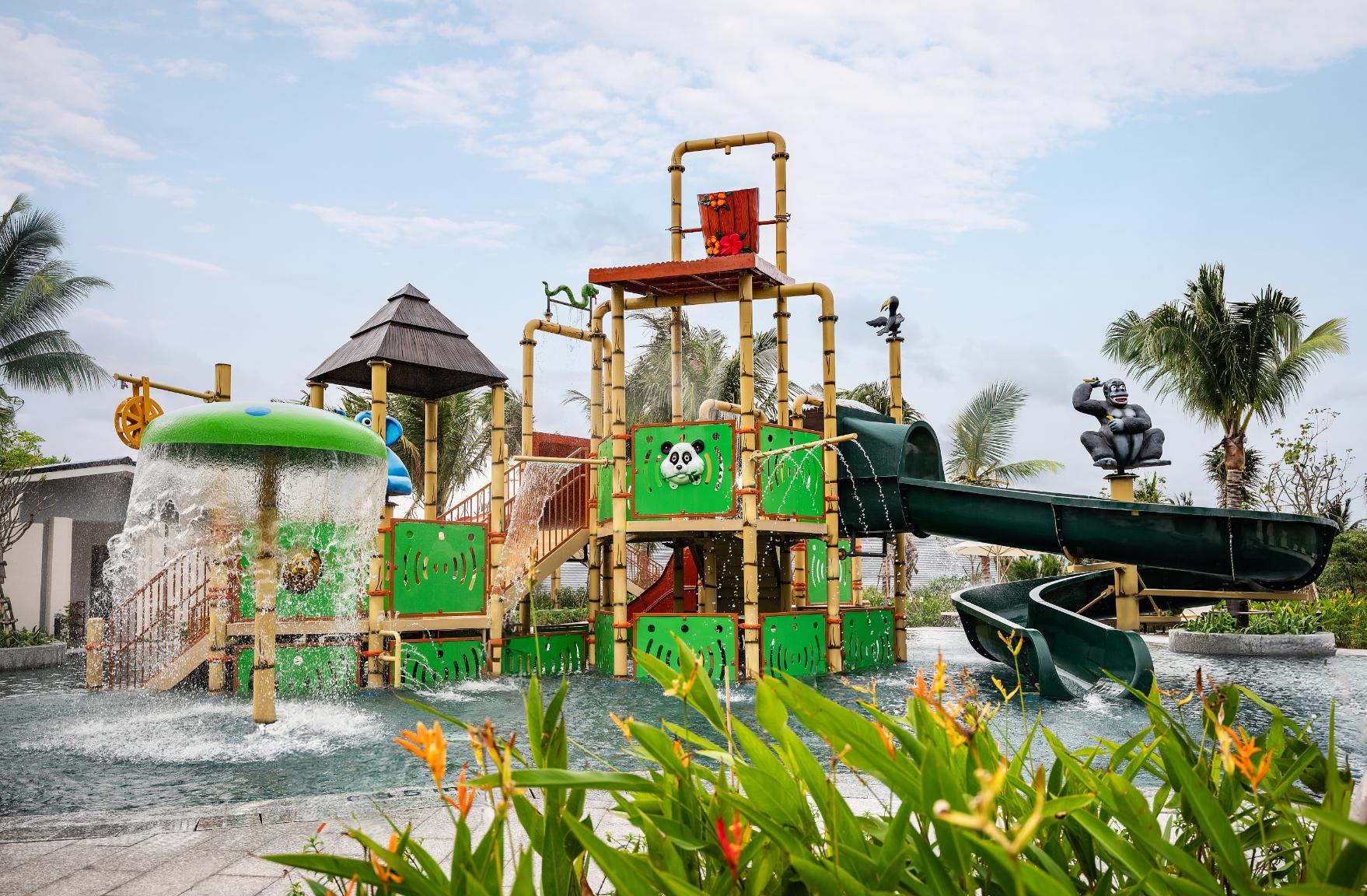 Waterpark Radisson Blu Resort Cam Ranh: 5 năm kiến tạo ‘tuyệt phẩm nghỉ dưỡng’ đậm bản sắc duyên hải