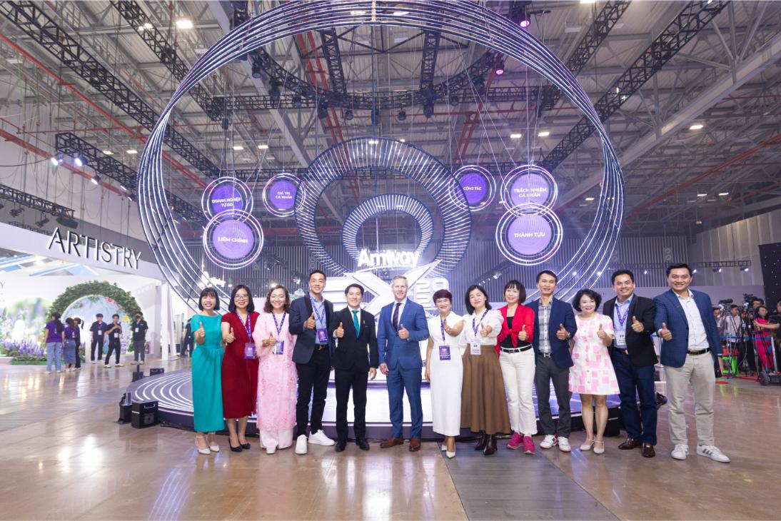 Amway Expo 2025 2 Amway Việt Nam ra mắt chiến lược Sống khỏe mạnh, sống hạnh phúc tại Amway Expo 2025