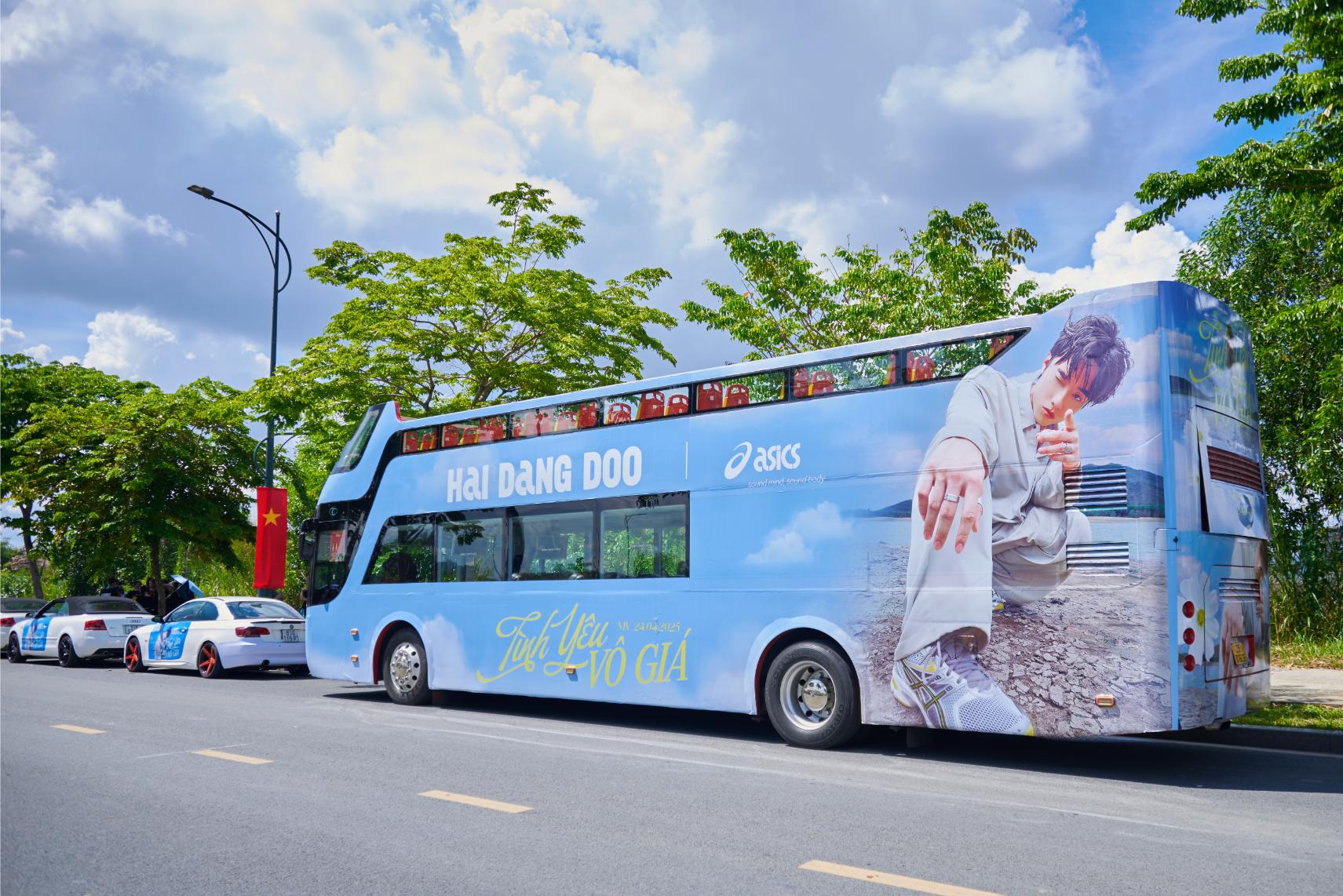 ASICS đồng hành cùng Hải Đăng Doo 3 Khi ASICS đồng hành cùng Hải Đăng Doo tạo ra cơn sốt âm nhạc với MV Tình Yêu Vô Giá
