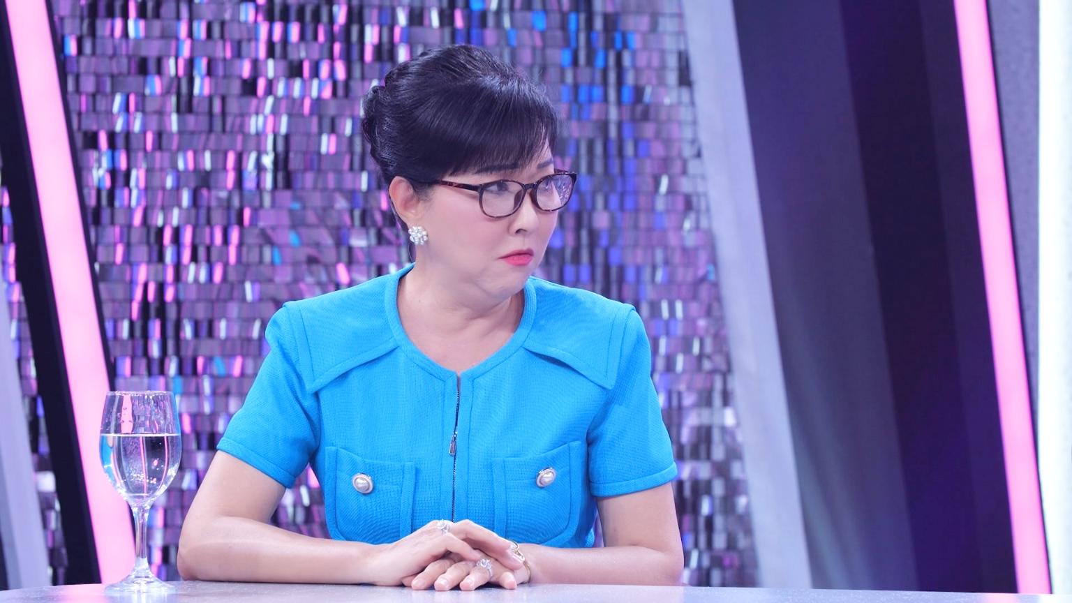 PHƯƠNG DUNG 2 Nghệ sĩ Phương Dung bán nhà vì những áp lực từ hàng xóm
