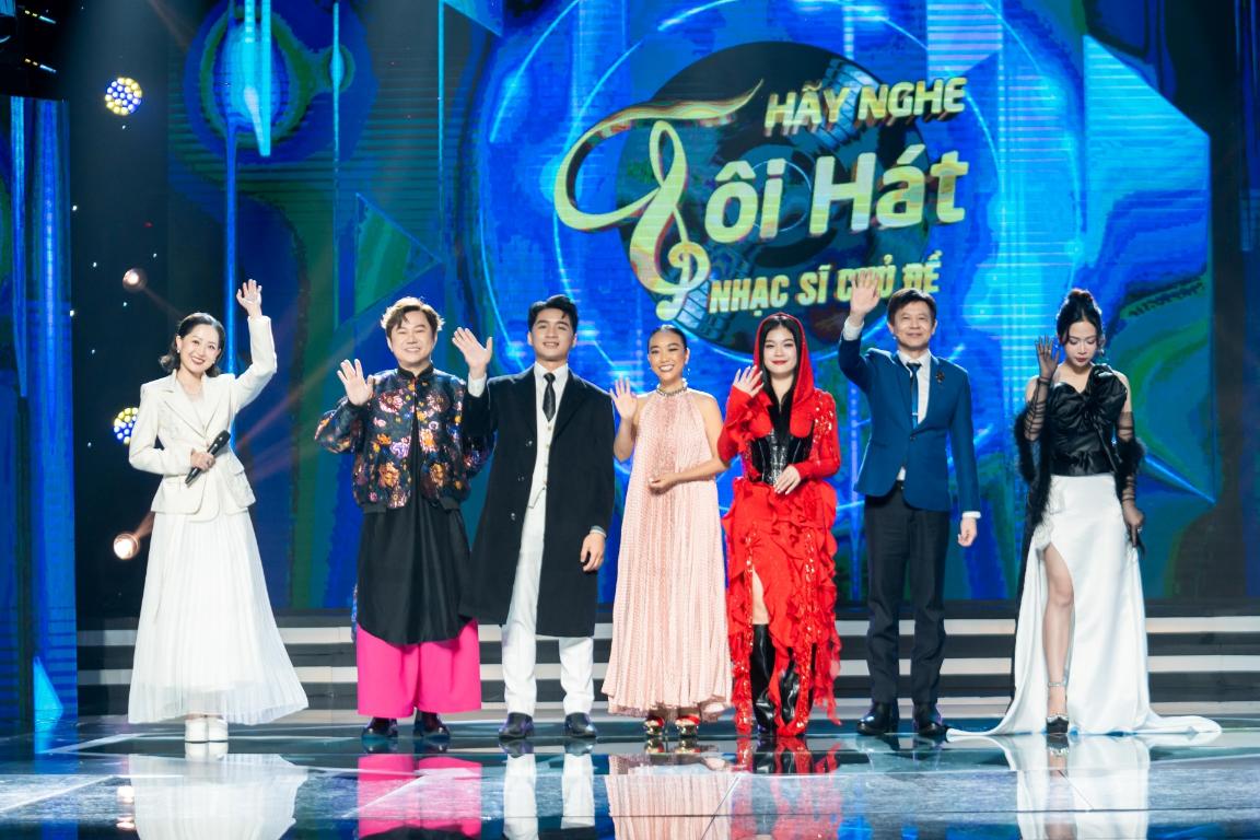 TẬP 11 3 2 Trân Oanh phá cách với “hit” Mưa phi trường: Quốc Đại đánh giá “mạo hiểm”, Thái Châu khen ngợi hết lời