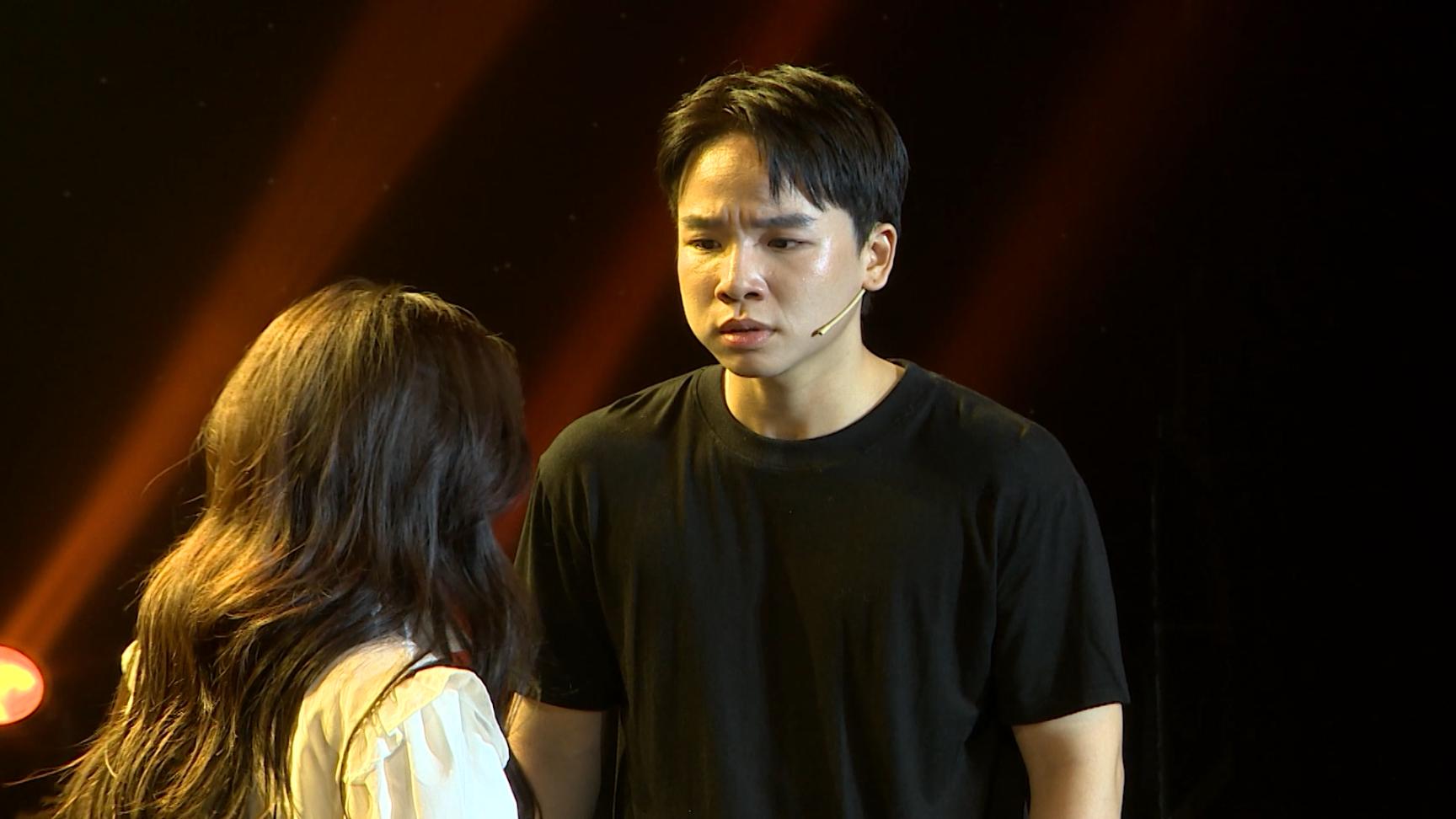 ĐỨC HUY HẰNG TRỊNH Linh Chi tạo dấu ấn đậm nét trước phần thi chuyển biến tâm lý chóng vánh