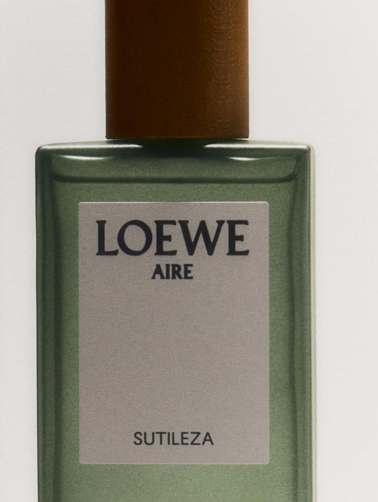 1 6 LOEWE Aire Sutileza: Khi Mùi Hương Trở Thành Nghệ Thuật Kể Chuyện 