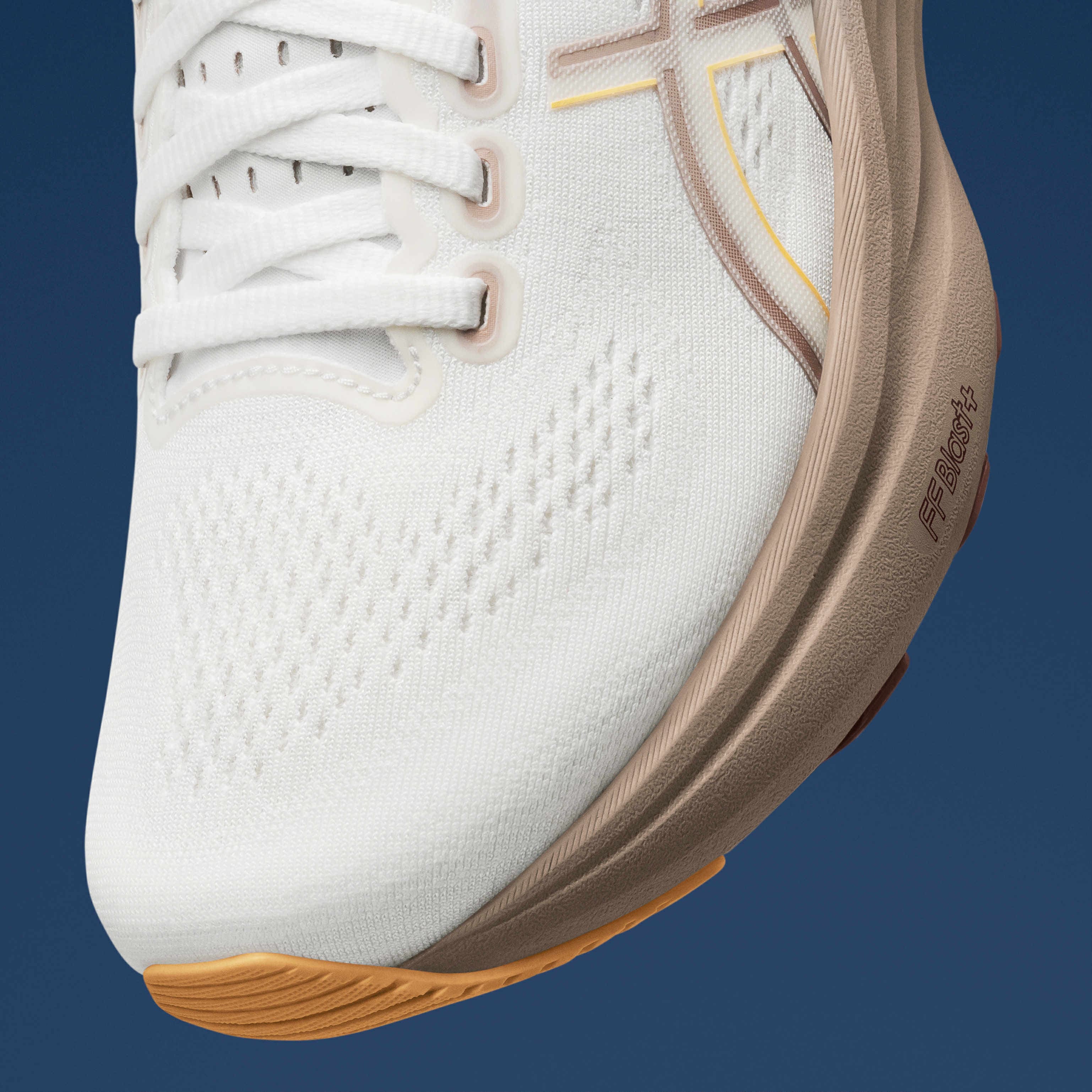 ASICS 1 GEL KAYANO™ 32: Sự êm ái và ổn định vượt trội trong một thiết kế cao cấp