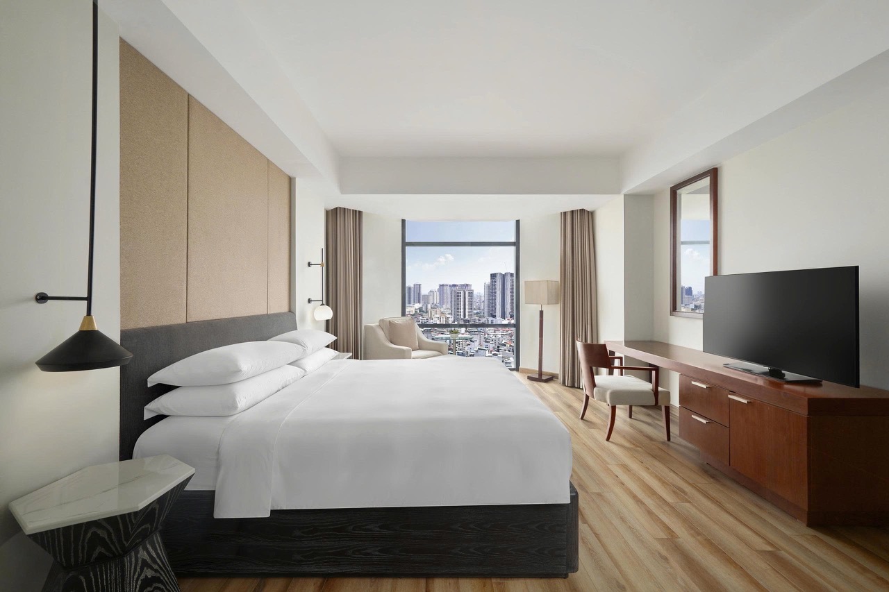  Cùng Sheraton Hanoi West trải nghiệm công việc liền mạch, dễ dàng gặp mặt thần tượng