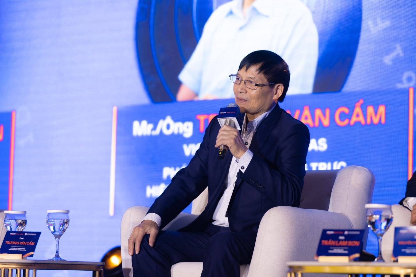 Các chuyên gia đầu ngành phác thảo lộ trình thúc đẩy danh mục ngành hàng tiềm năng Việt Nam Amazon 3 Các chuyên gia đầu ngành phác thảo lộ trình thúc đẩy danh mục ngành hàng tiềm năng Việt Nam