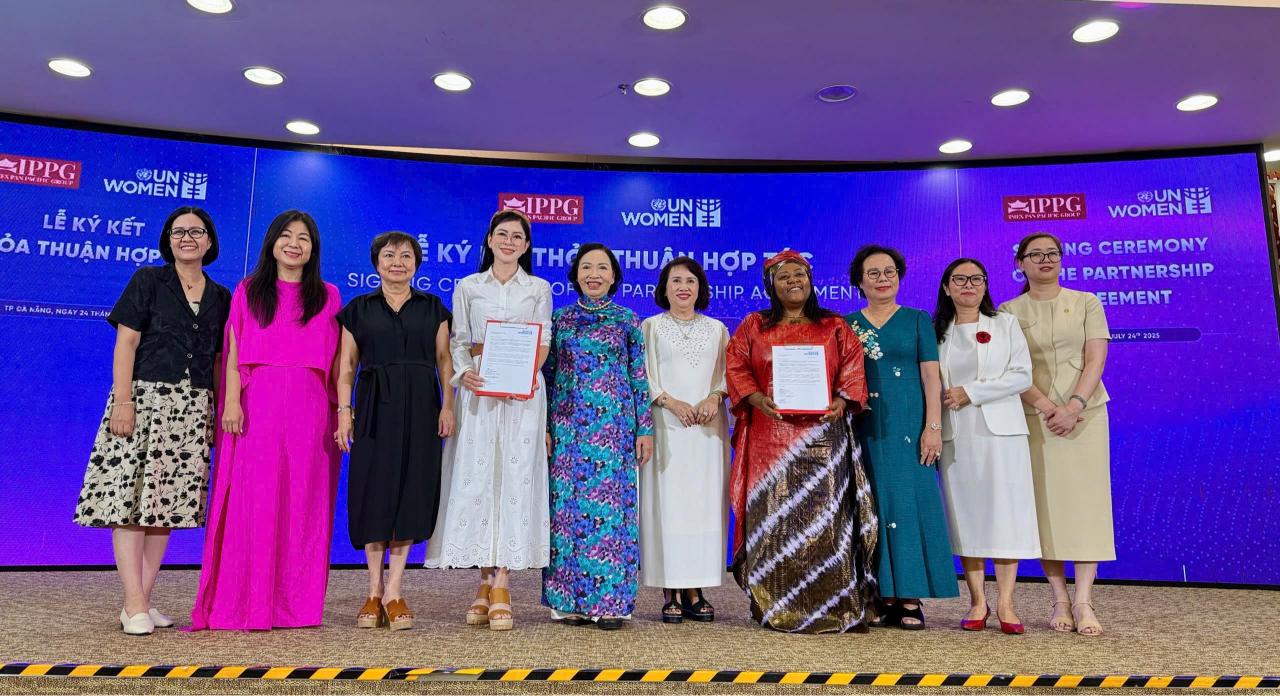 Ba Le Hong Thuy Tien tai le ky ket CEO IPPG ký kết chiến lược với Cơ quan Liên hợp quốc về Bình đẳng giới và Trao quyền cho Phụ nữ UN Women
