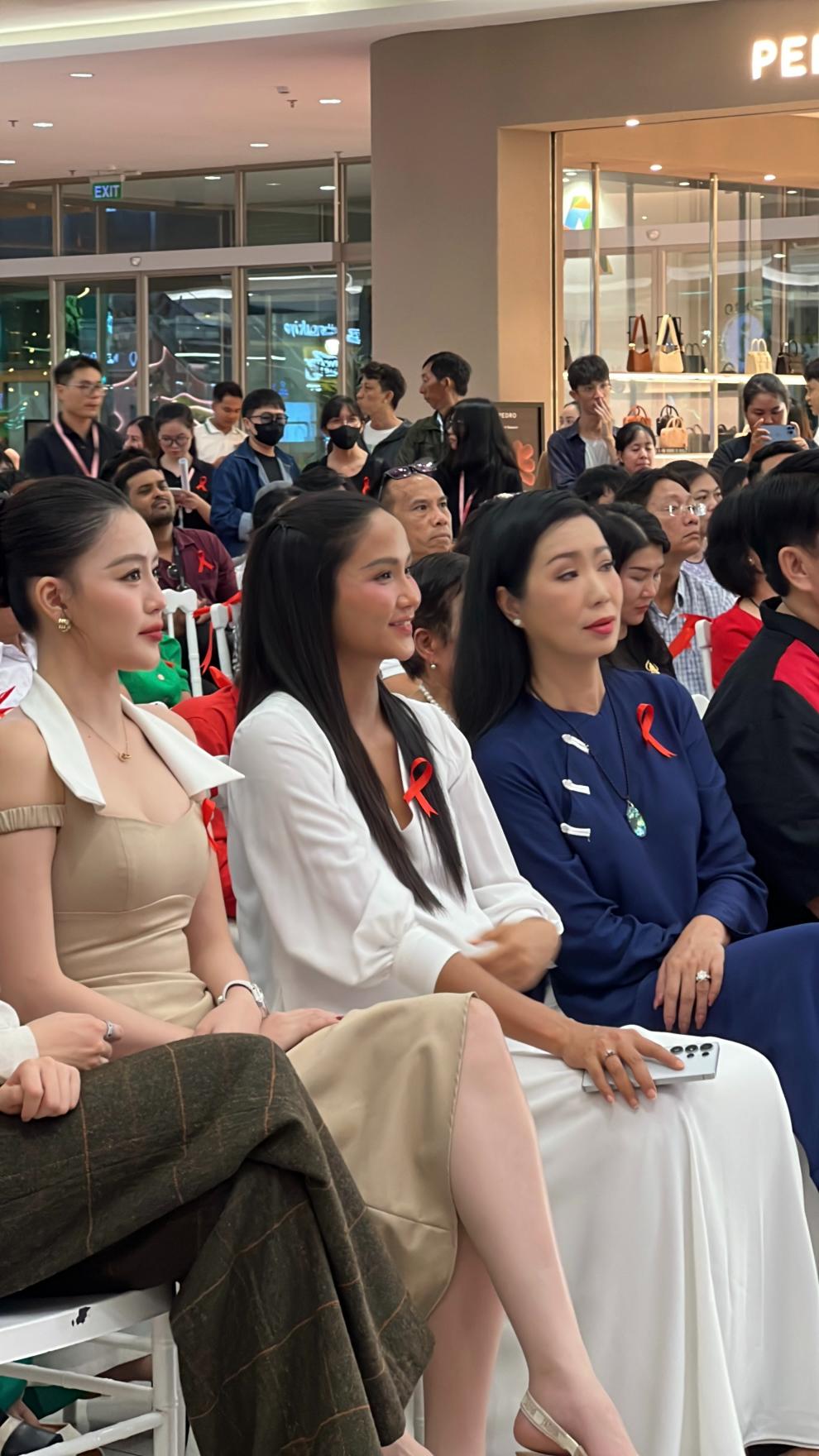 IMG 0454 Nhiều nghệ sĩ đồng hành cùng cộng đồng sống chung với HIV