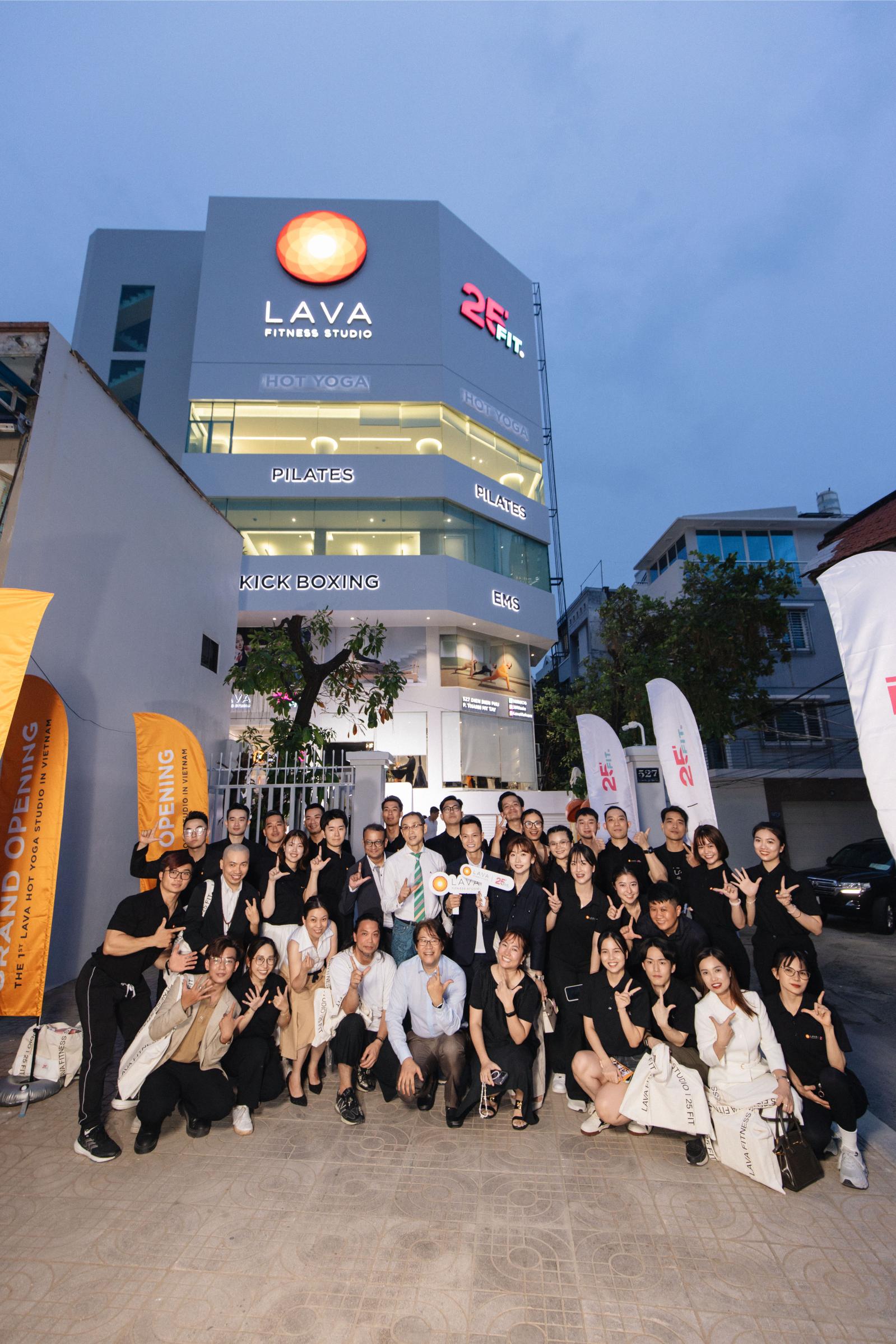 LAVA Fitness Studio 3 Khai trương phòng tập hot yoga bằng gỗ tuyết tùng Hinoki Nhật Bản tại Việt Nam