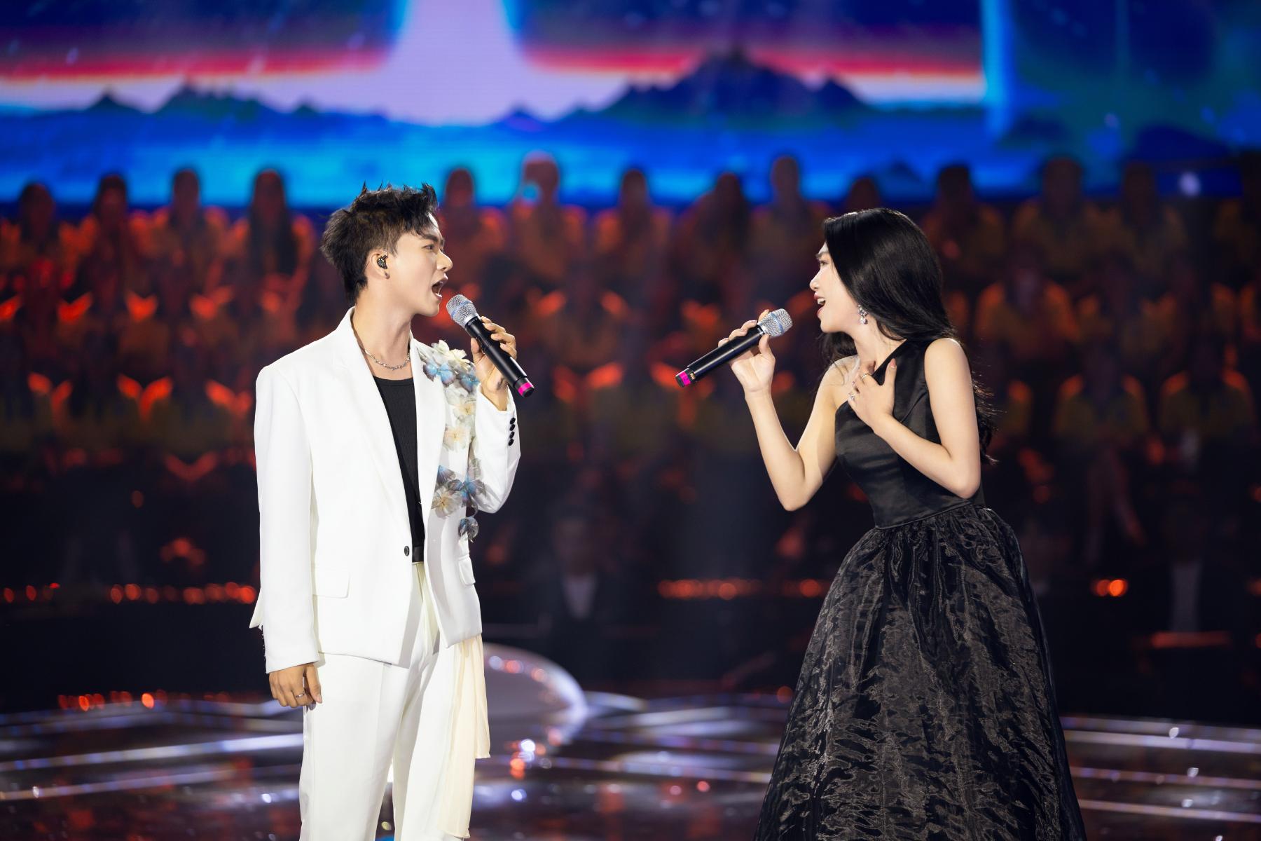 Trẻ Concert và bán kết Hoa khôi Sinh viên Việt Nam 2024 9 Giám khảo sốc vì lịch trình Trẻ Concert và bán kết Hoa khôi Sinh viên Việt Nam 2024
