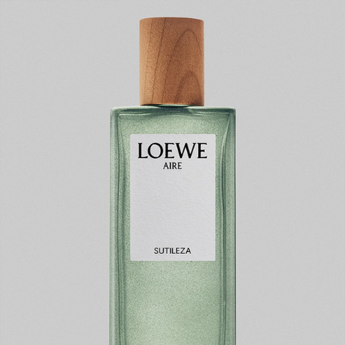 LOEWE 1 2 Quà tặng tinh tế từ LOEWE dành cho Ngày Phụ Nữ Việt Nam