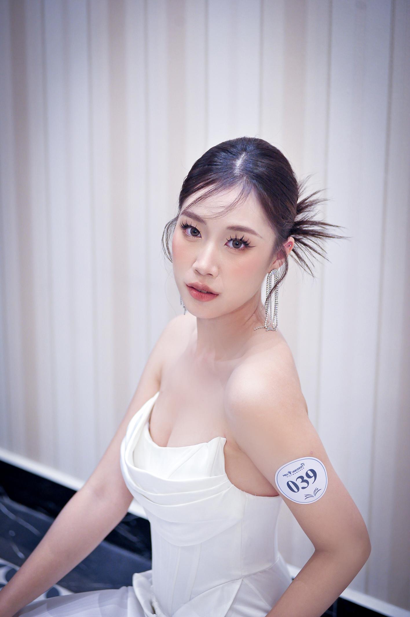 Phương Anh 4 Thí sinh Gen Z   Nguyễn Phương Anh liều rủ siêu mẫu Hà Anh lên sàn diễn