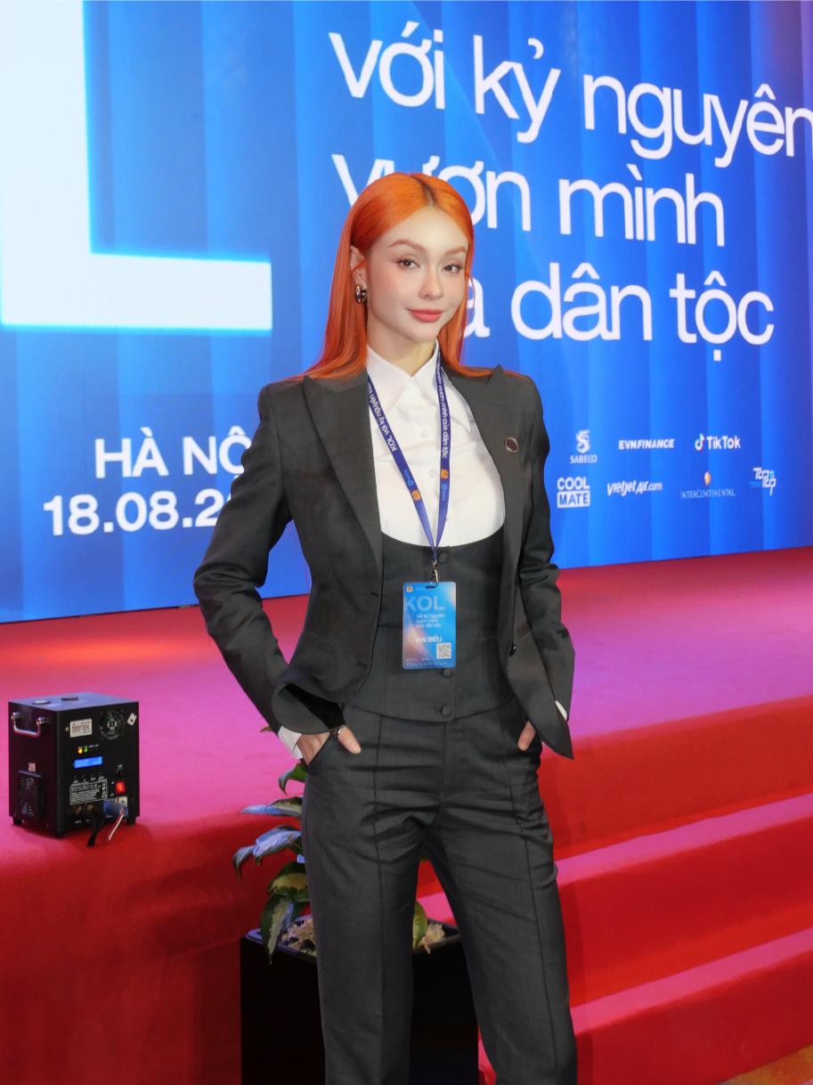 mlee 1 MLee rạng rỡ tham dự hội nghị KOL với Kỷ Nguyên Vươn Mình Của Dân Tộc