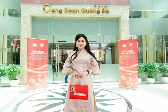 CEO Anna Yến Phượng Nữ doanh nhân Anna Yến Phượng âm thầm cổ vũ tinh thần cho các chiến sĩ nữ tại A80