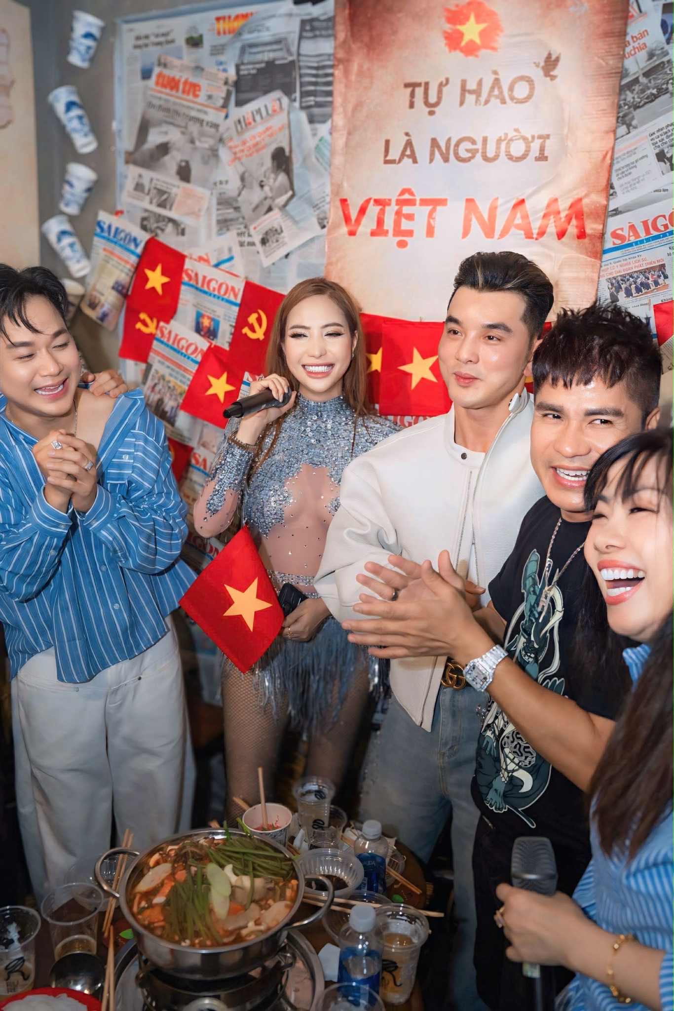  Ưng Hoàng Phúc hội ngộ Lương Gia Huy tại tiệc sinh nhật của ca sĩ Lâm Triệu Minh