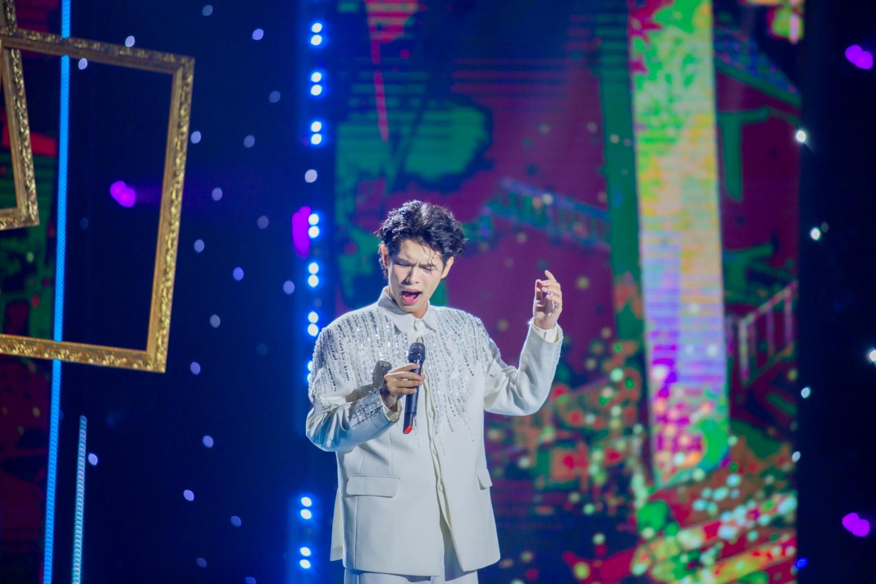 MAI XUAN HAI 6 Nữ thí sinh 19 tuổi hiếm hoi lấy được điểm 10 của ca sĩ Quách Thành Danh và nhạc sĩ Hoài An