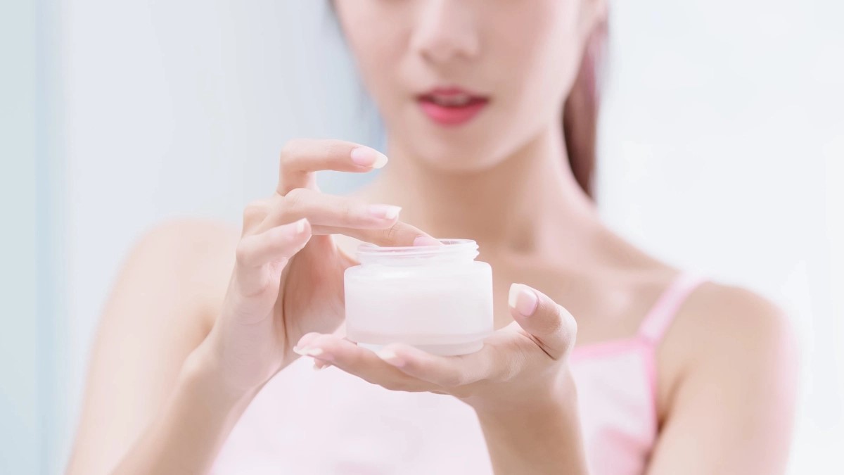 Không cần đến mỹ phẩm trang điểm hàng ngày, đây là bí quyết sở hữu làn da đẹp tự nhiên! da đẹp tự nhiên với các bí quyết 2 Không cần đến mỹ phẩm trang điểm hàng ngày, đây là bí quyết sở hữu làn da đẹp tự nhiên!