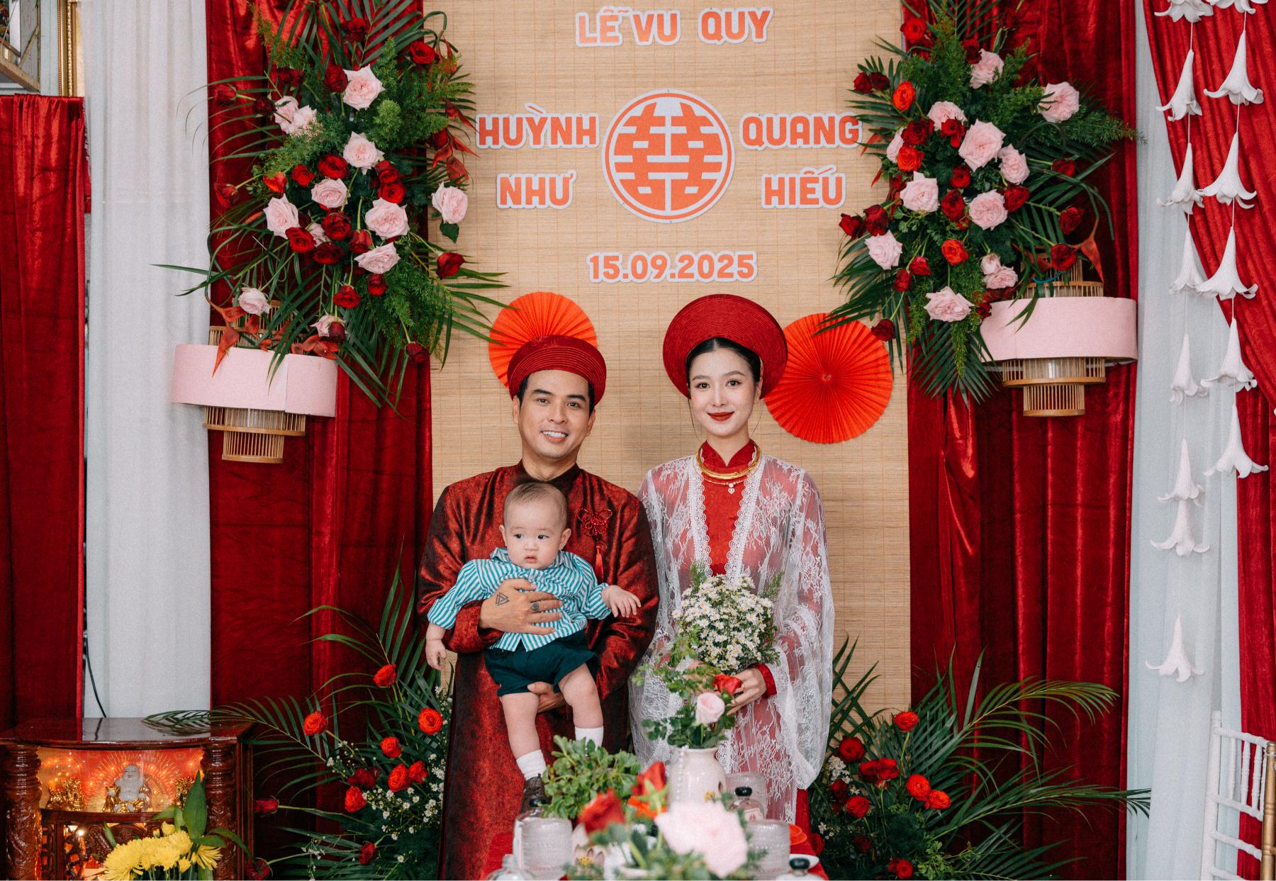 ho quang hieu 1 1 Lễ vu quy đậm chất miền Tây của Hồ Quang Hiếu   Tuệ Như