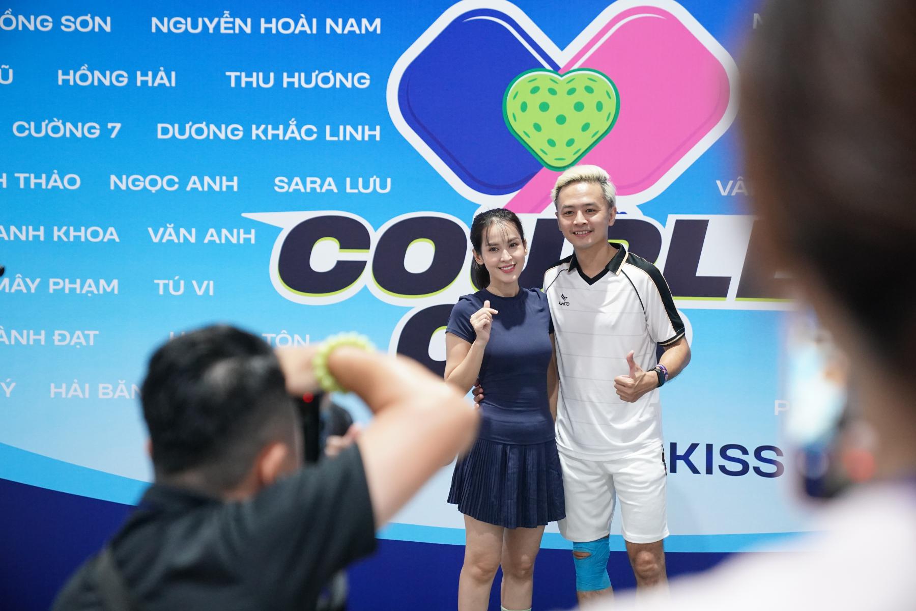 Minh Hằng hiếm hoi xuất hiện cùng chồng con, quý tử “đốn tim” với hình ảnh cực yêu Pickleball Couple Cup 2025 4 Minh Hằng hiếm hoi xuất hiện cùng chồng con, quý tử “đốn tim” với hình ảnh cực yêu