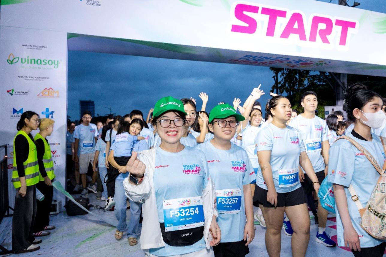 Run For The Heart 2025 4 Run For The Heart 2025: Hàng ngàn bước chân, triệu nhịp yêu thương